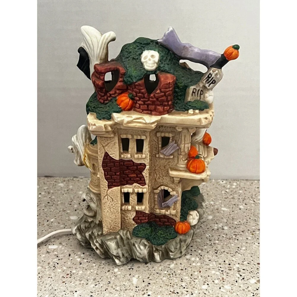 Porcelain Lighted Haunted House Halloween Ghost Pumpkin Skeleton Village READ